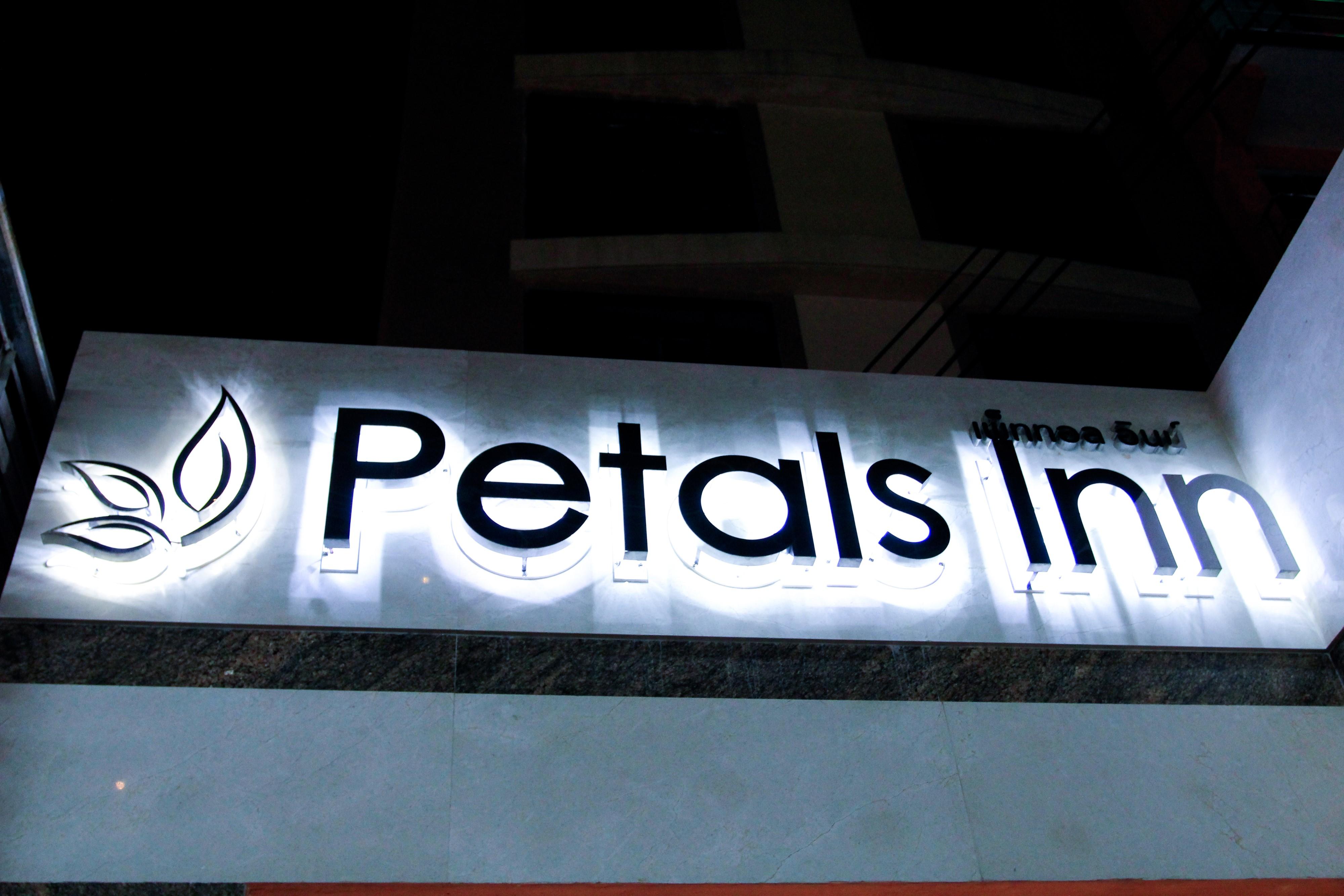 Petals Inn Μπανγκόκ Εξωτερικό φωτογραφία